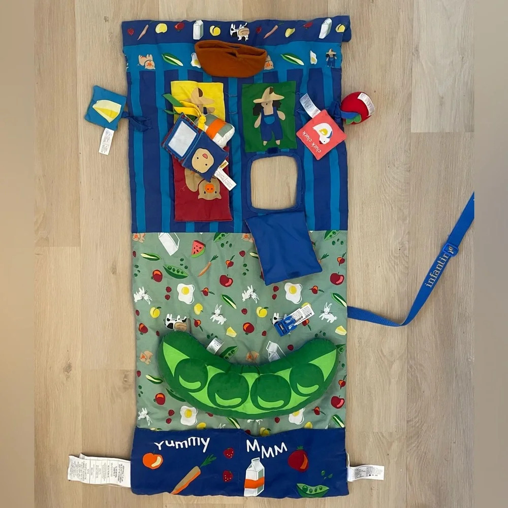 Infantino Shopping Cart Cover & Play Mat